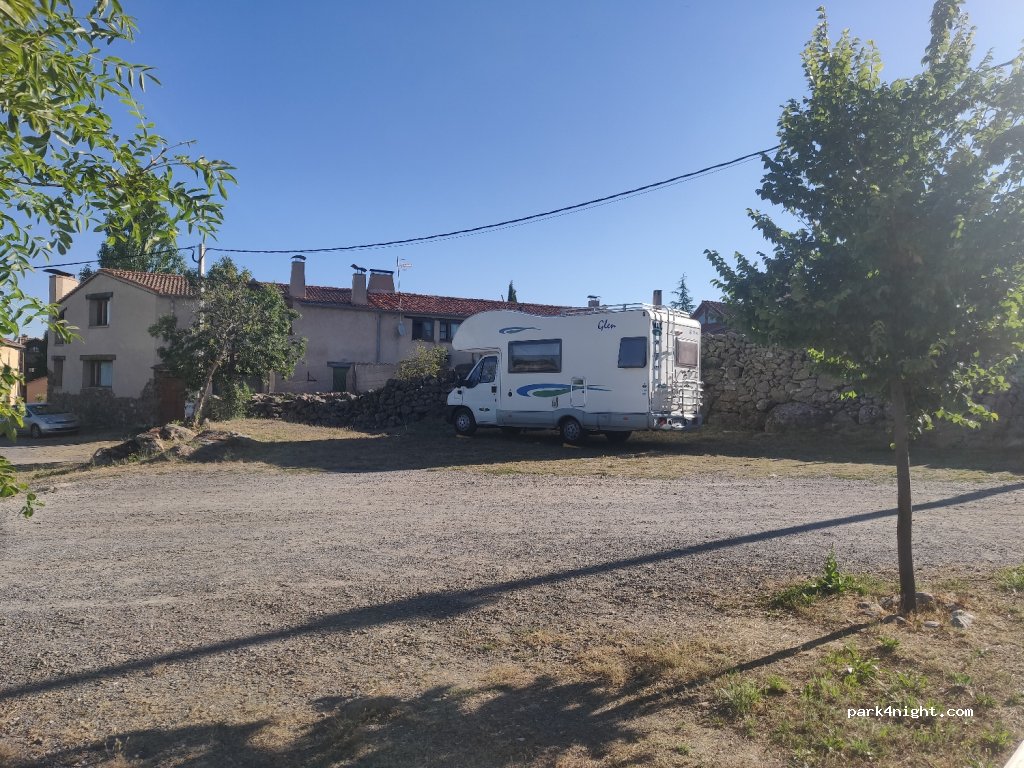 (40170) Sotosalbos - 2D Calle Fragua — foto 4
