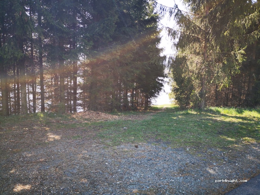 (793 68) Leskovec nad Moravicí - 452 — foto