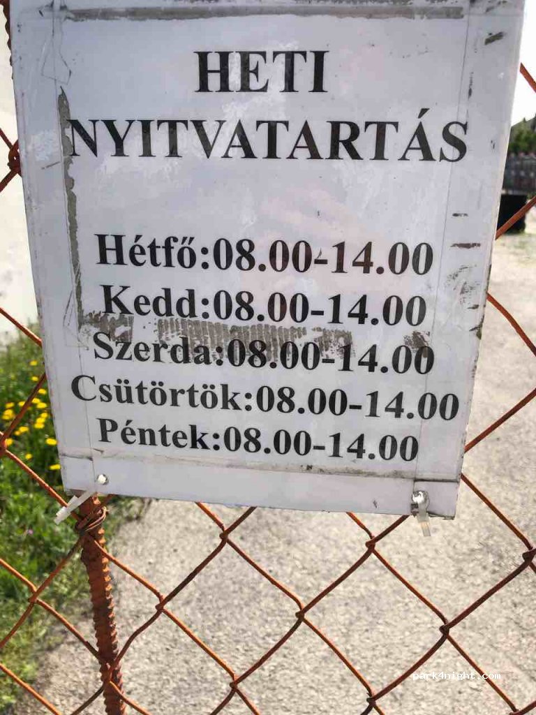 (8000) Székesfehérvár - 20 Új Csóri út — foto