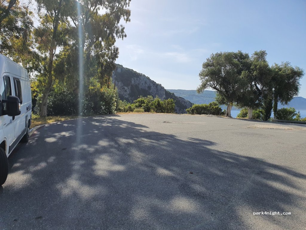 (490 83) Paleokastritsa - Unnamed Road — foto 2