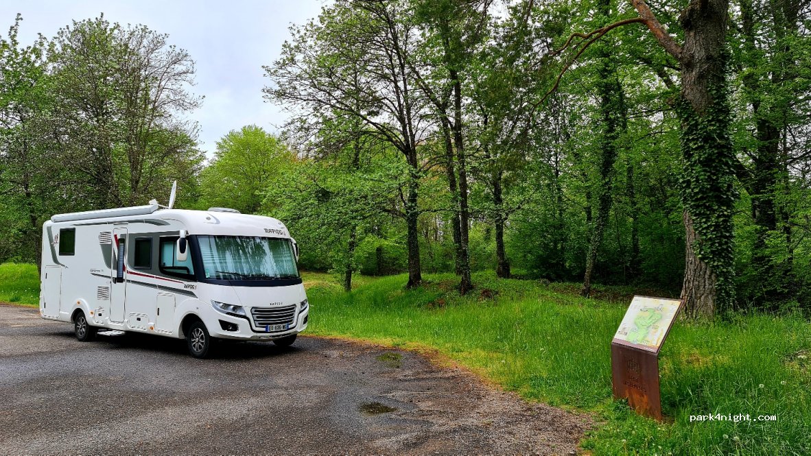 (55160) Combres-sous-les-Côtes - D203A — foto