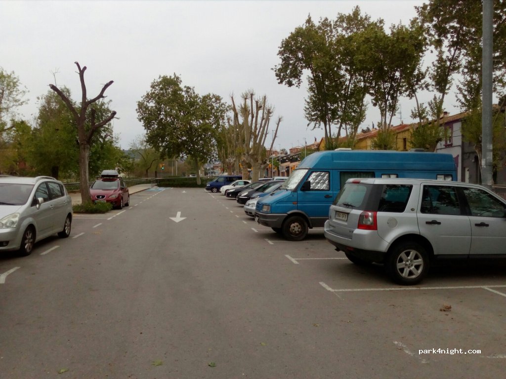 (08320) El Masnou - 7 Carrer Amadeu I — foto 3