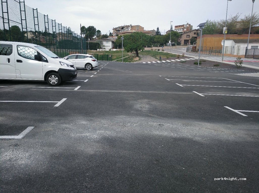 (08253) Sant Salvador de Guardiola - 6 Carrer de Marganell — foto 2