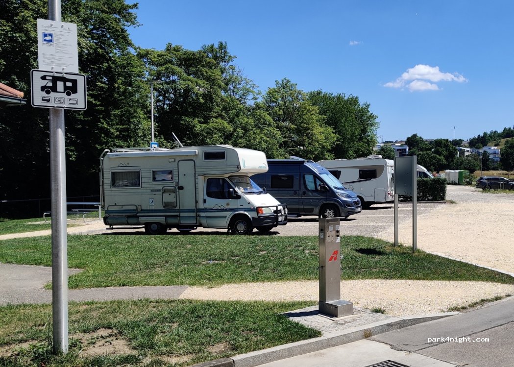 Wohnmobilstellplatz am Freizeitbad Jurawell — foto 2