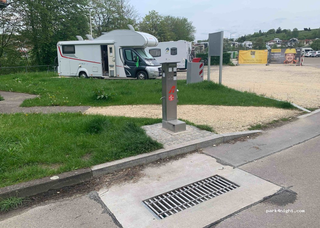 Wohnmobilstellplatz am Freizeitbad Jurawell — foto 3