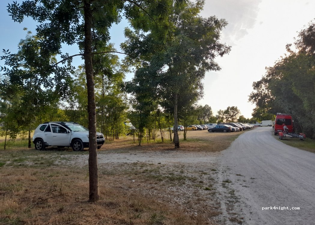 (17800) Salignac-sur-Charente - 34 Rue du Port du Lys — foto 3
