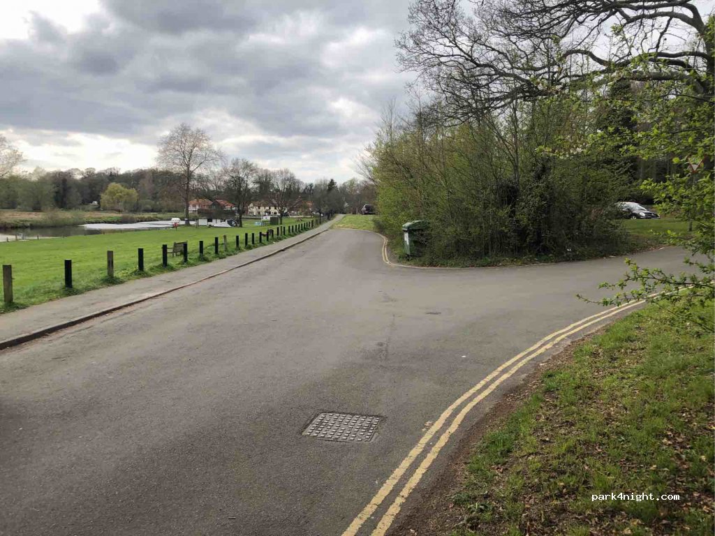 (NR12 7AF) Coltishall - 39 Wroxham Road — foto