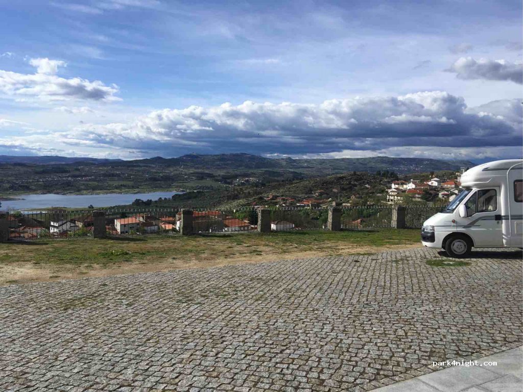 (3640) Fonte Arcada - Miradouro da Senhora da Saúde — foto