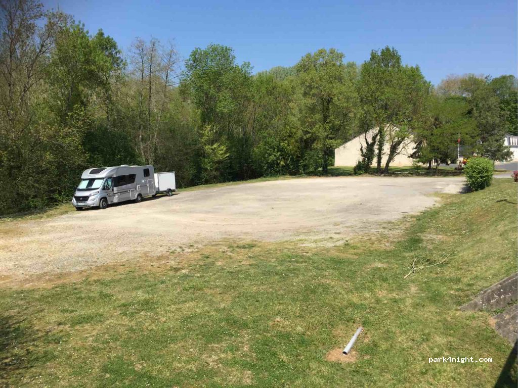 (36290) Mézières-en-Brenne - 4 Bis Rue du Château — foto 2