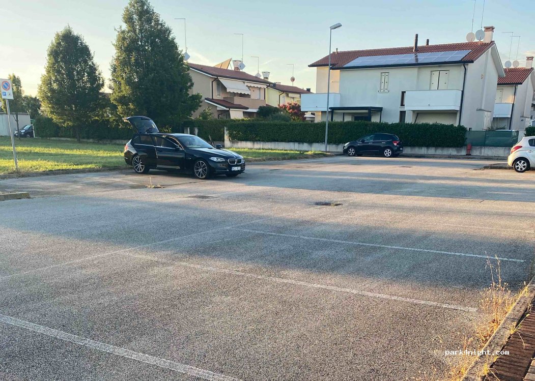 (30027) San Donà di Piave VE - 5 Via Aldo Rossi — foto 4