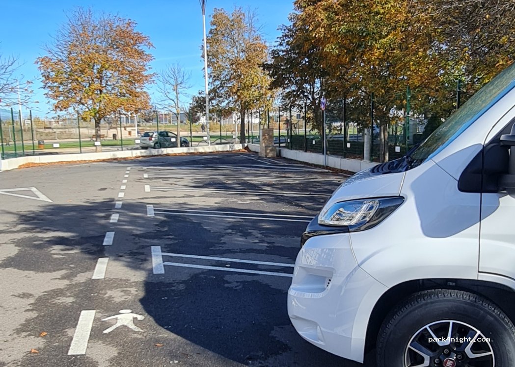 Área de autocaravanas de La Granja — foto