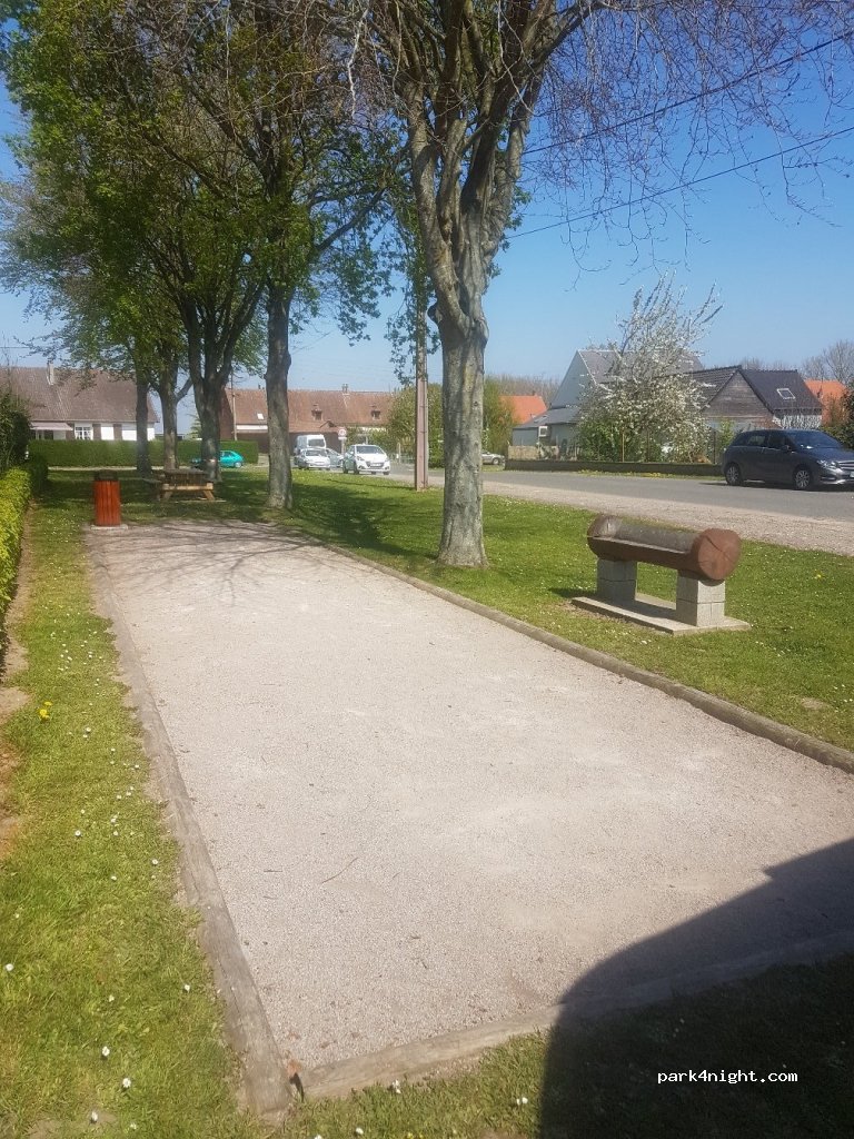 (80132) Quesnoy-le-Montant - 15 Rue du Château — foto
