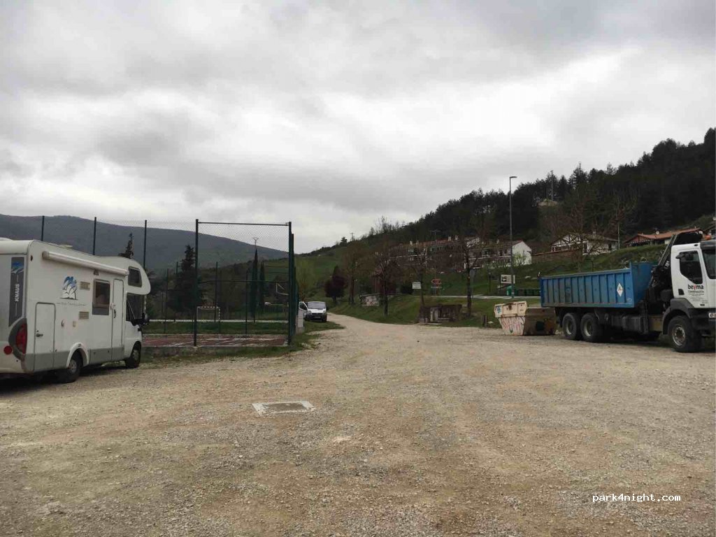 (31638) Eugi - 2 Calle Ospel — foto
