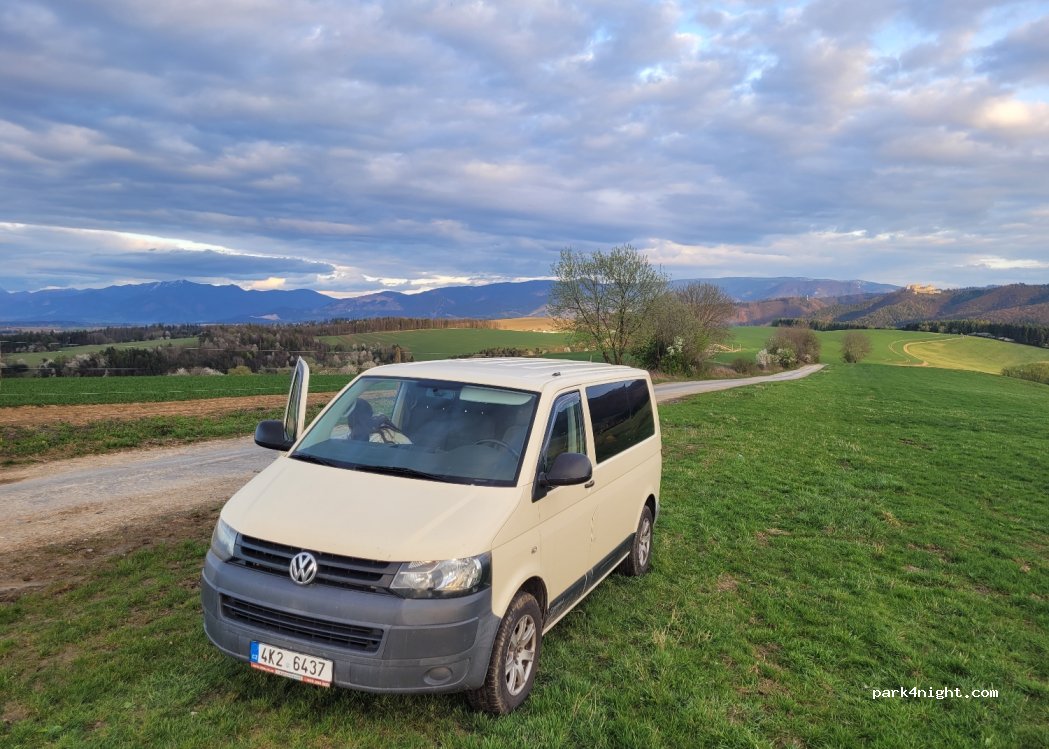() Brezany - Unnamed Road — foto 3