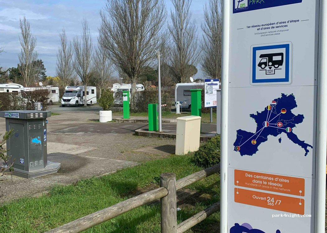 CAMPING-CAR PARK de Saint-Vincent-sur-Jard — foto 3