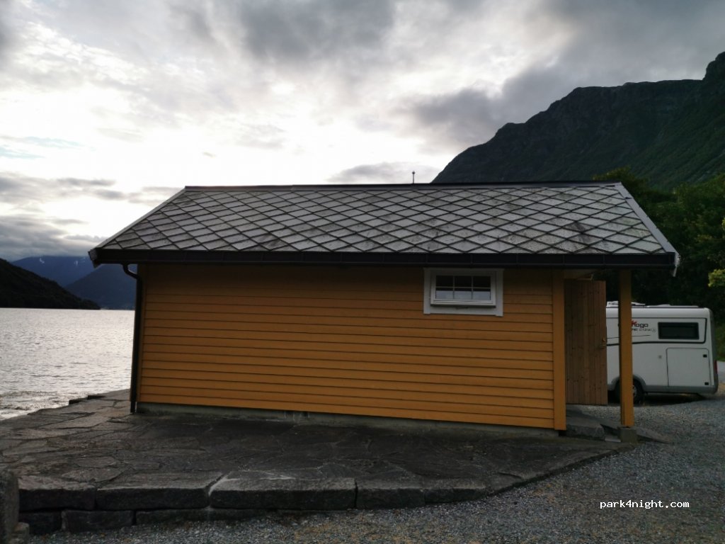 (6196) Norangsfjorden - — foto