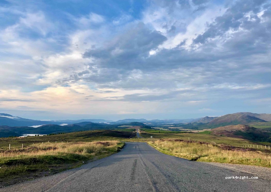 (PH32 4BZ) Fort Augustus - B862 — foto