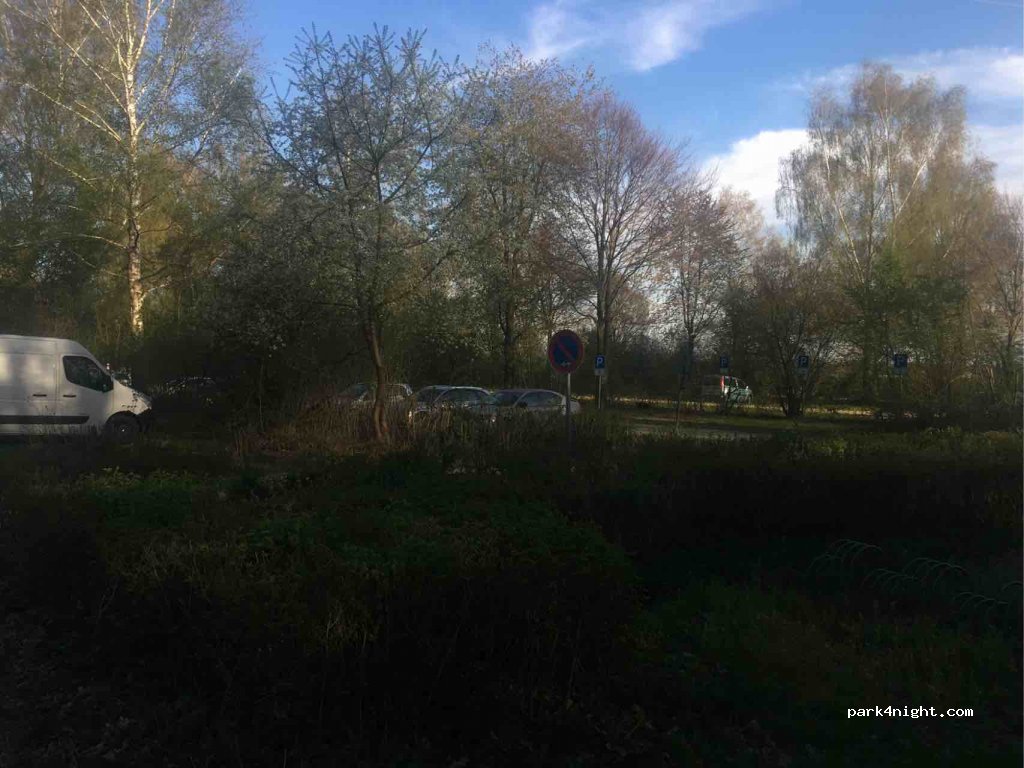 (88471) Laupheim - Unnamed Road — foto