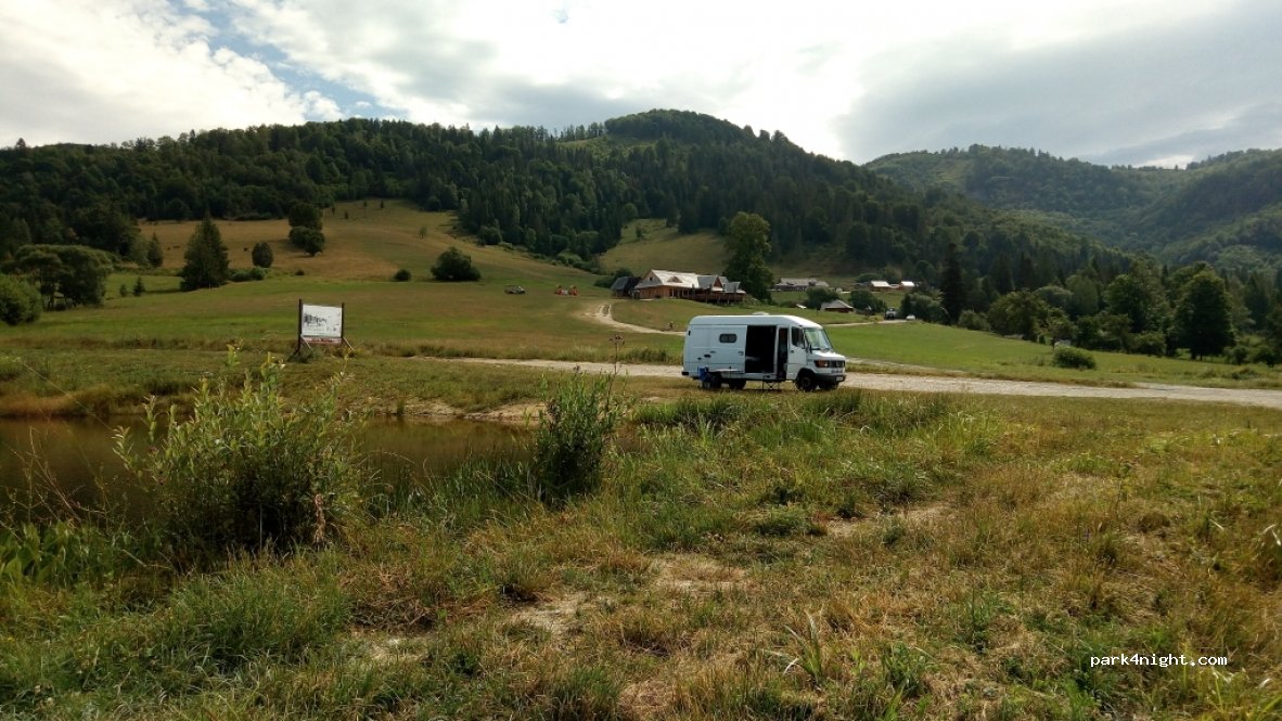 (976 56) Pohronská Polhora - Unnamed Road — foto 2