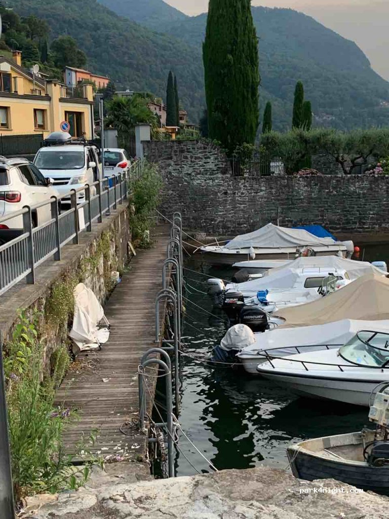 (22020) Riva - 21 Via alle Rive — foto