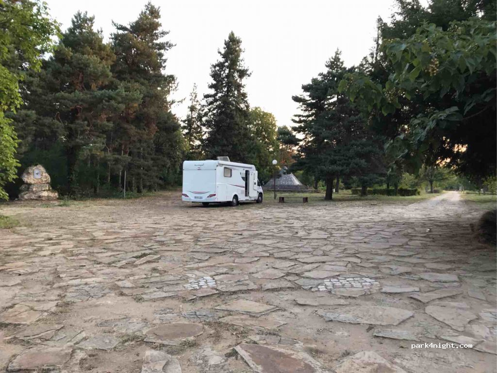 (5880) Gorni Dabnik - Unnamed Road — foto 2