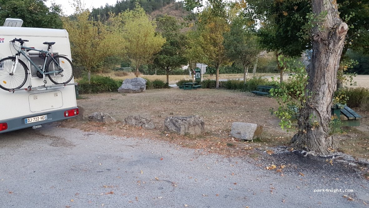 (26150) Marignac-en-Diois - Les Perouses — foto