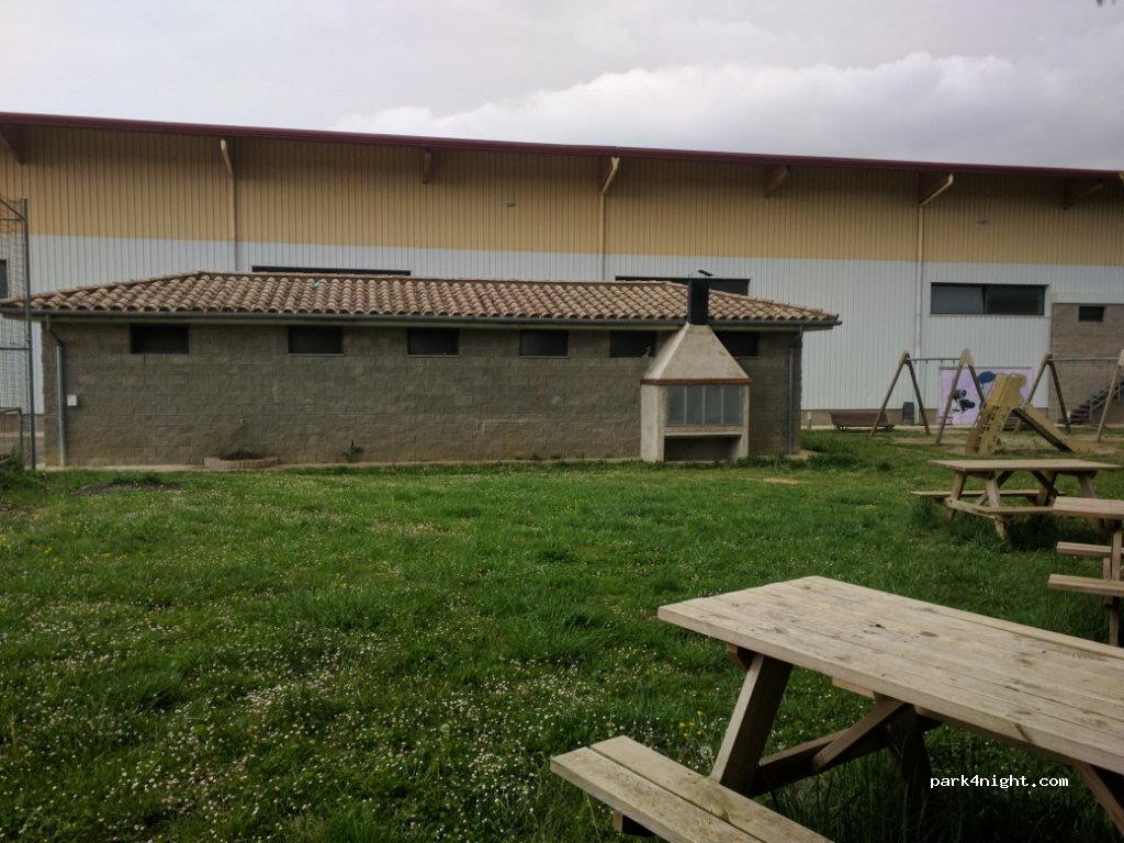 (17830) Mieres - 2 Carrer de Sant Pere — foto