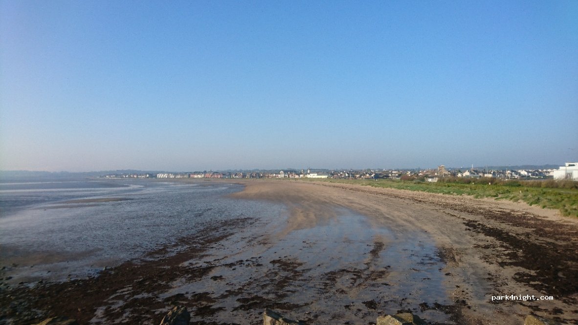 (K34 RX78) Skerries - 14 Harbour Road — foto 2