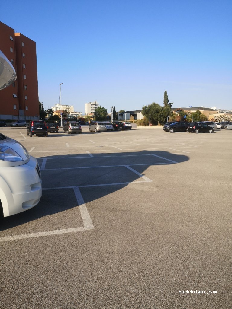 (60019) Senigallia - 17 Viale dei Gerani — foto