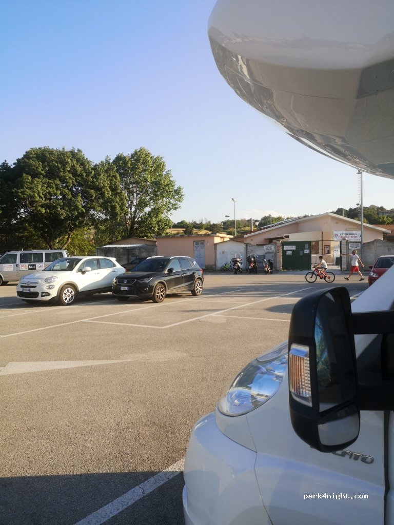 (60019) Senigallia - 17 Viale dei Gerani — foto 2