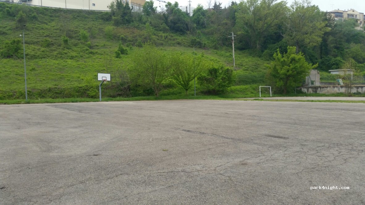 (64032) Atri - 100 Via Papa Giovanni XXIII — foto