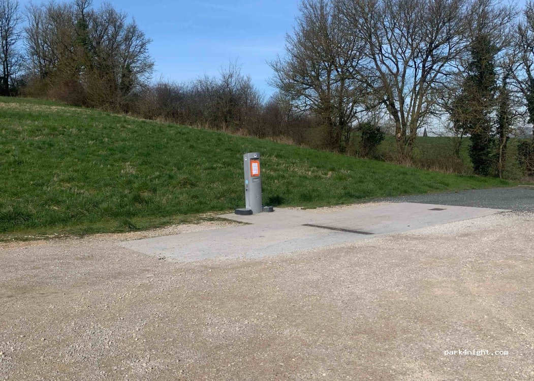 Aire de camping-car Sévérac-d'Aveyron — foto 3