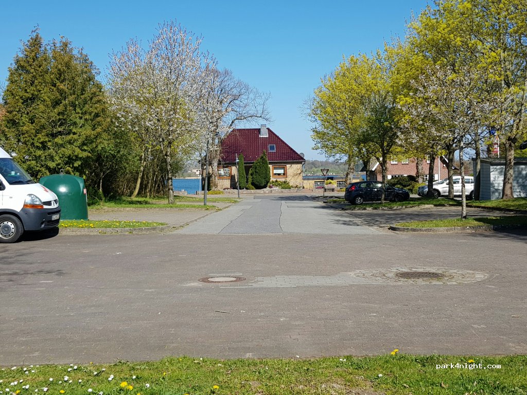 (24857) Fahrdorf - 44 Dorfstraße — foto