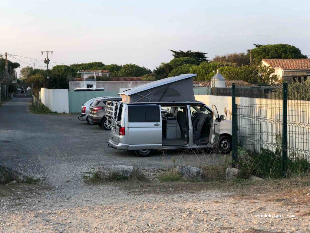 (17880) Les Portes-en-Ré - 30 Route du Champ Cloppe — foto