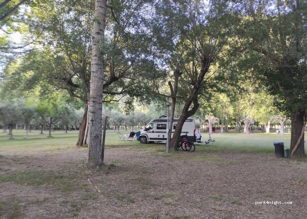 Area Pic Nic Agricampeggio Pugliese — foto 4
