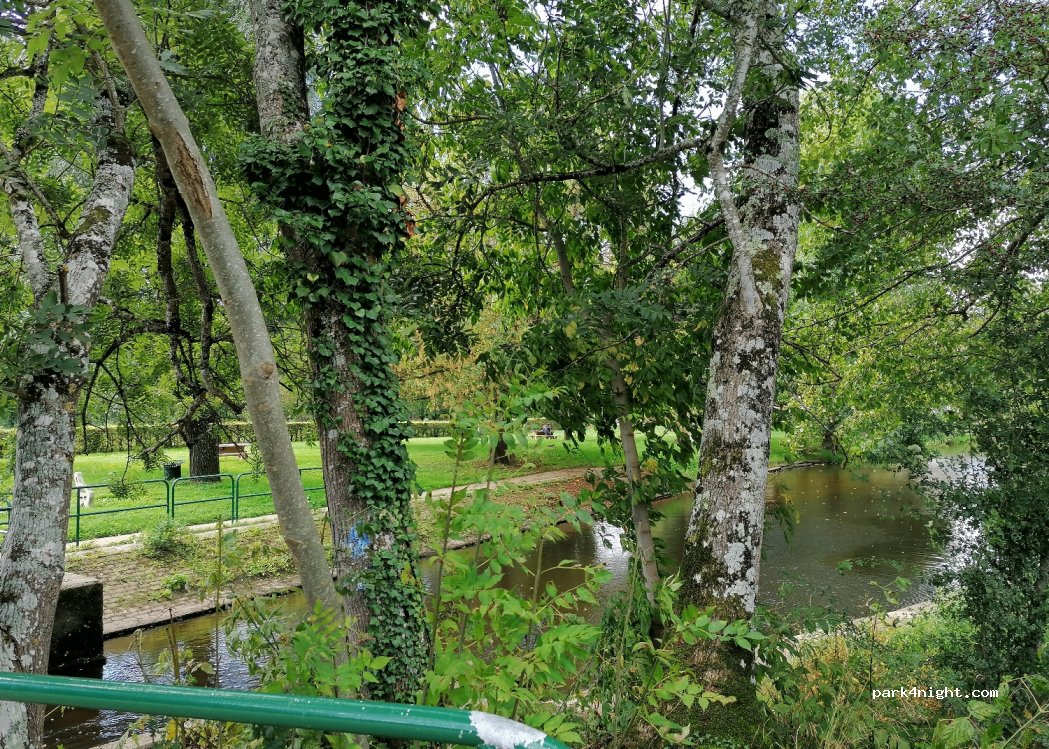 (89270) Bessy-sur-Cure - 4 Place de la Mairie — foto 3