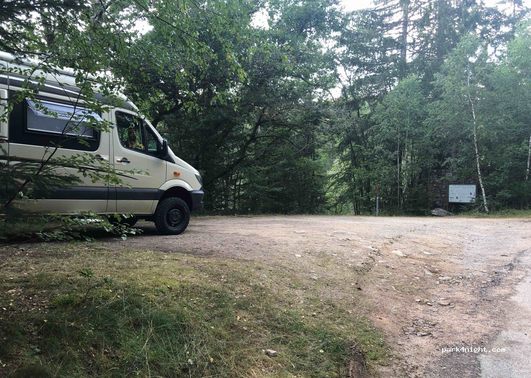 (71550) Roussillon-en-Morvan - — foto
