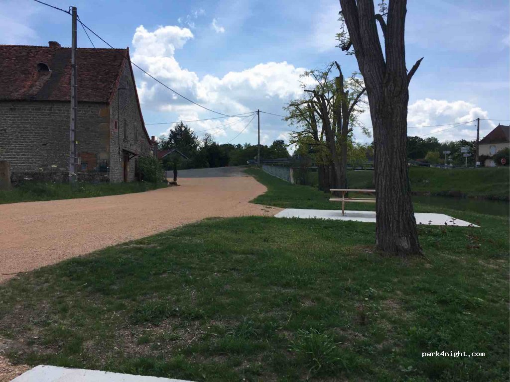 (03130) Luneau - Bonnand — foto