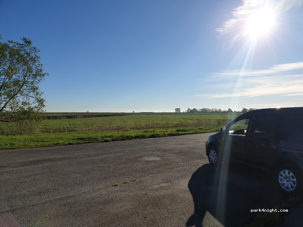 (27628) Sandstedt - Unnamed Road — foto