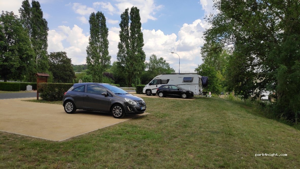 (58450) Neuvy-sur-Loire - 1 Chemin des Mariniers — foto 3