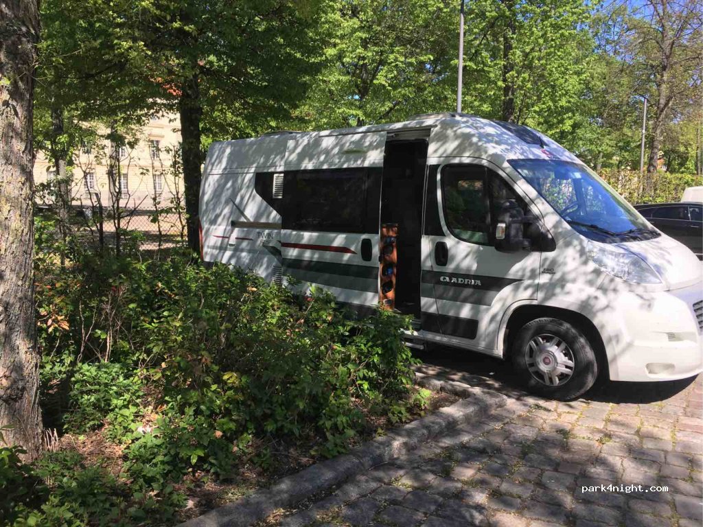 (14059) Berlin - 42C Spandauer Damm — foto
