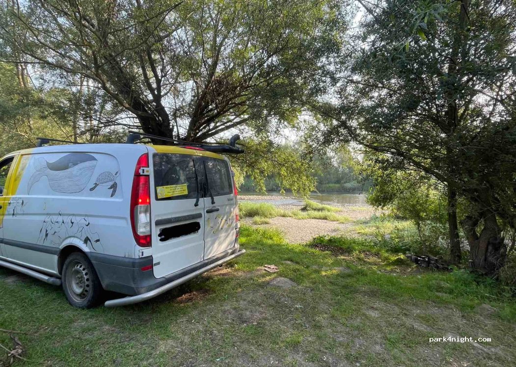 () Călan - 80 Strada Crişeni — foto 4