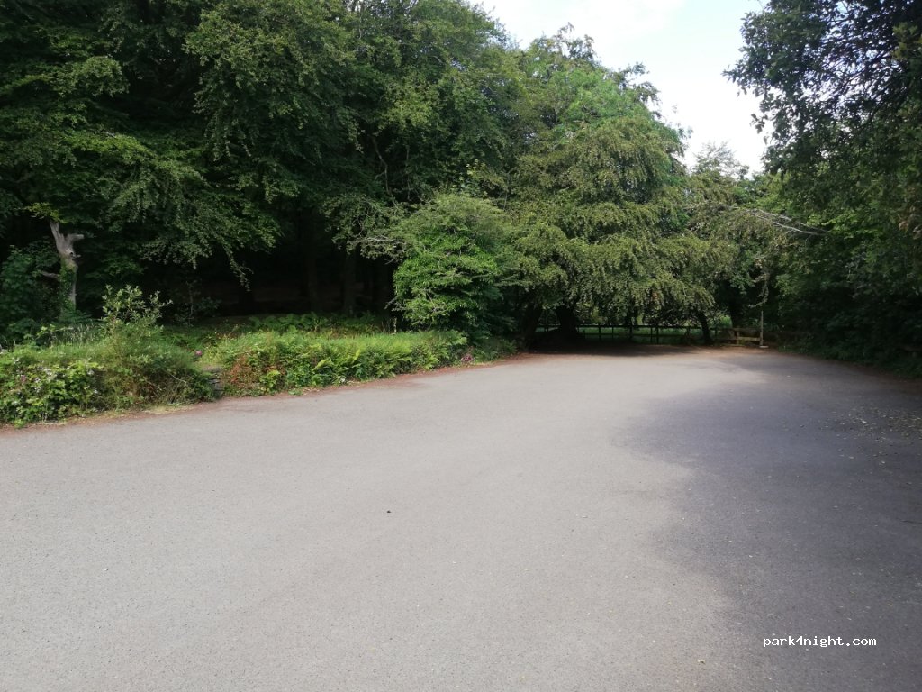 (PL14 6RX) Liskeard - Unnamed Road — foto