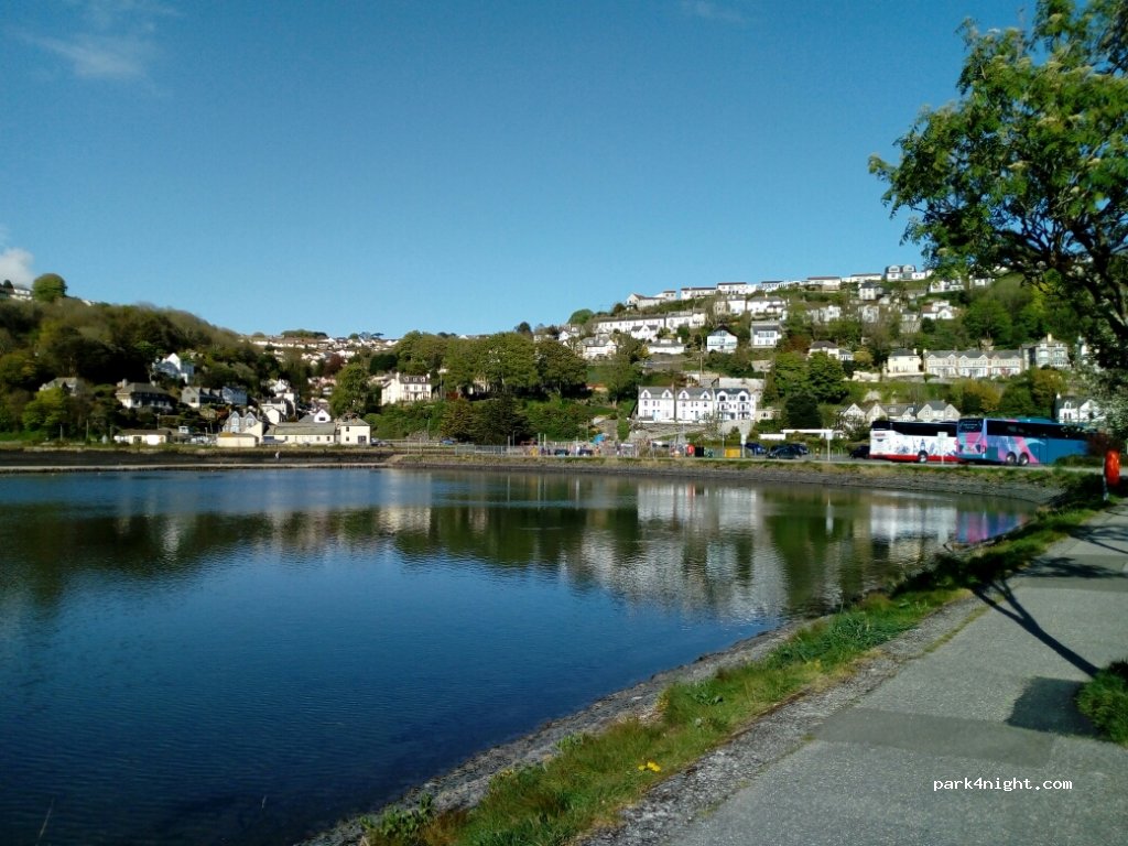 (PL13) Looe - 1-5 Polean Lane — foto