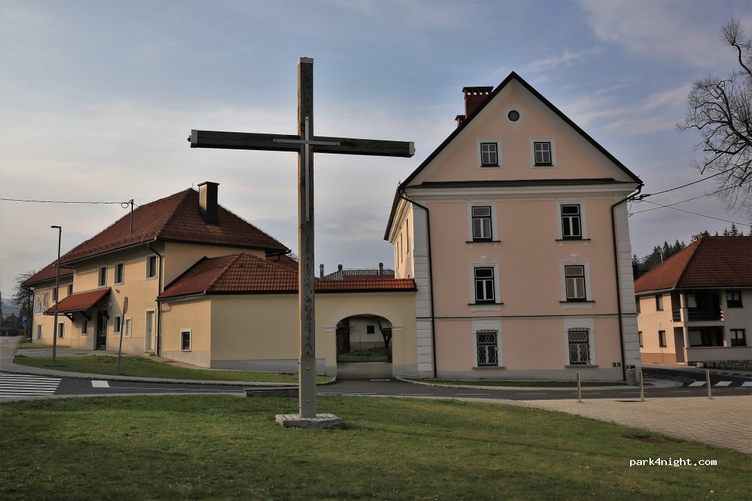 (1317) Sodražica - 21 Podgorska cesta — foto 3