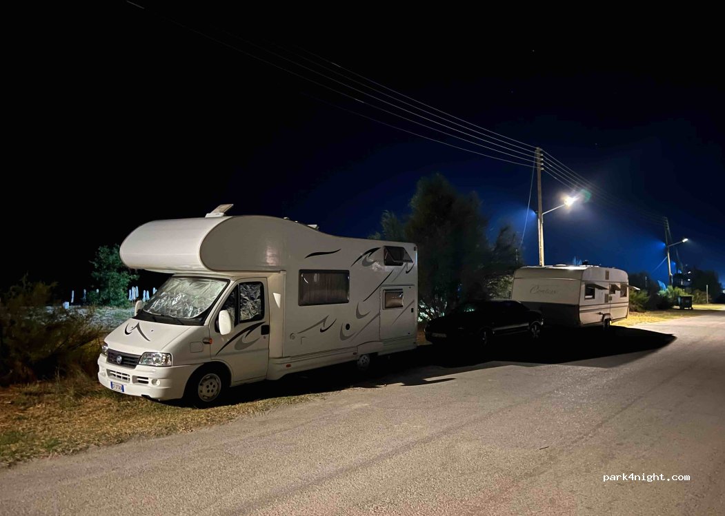 (600 62) Paralia Korinou - Unnamed Road — foto 4