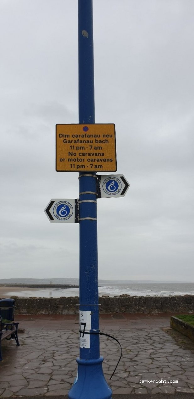 (CF36 5TS) Porthcawl - 7 Eastern Promenade — foto