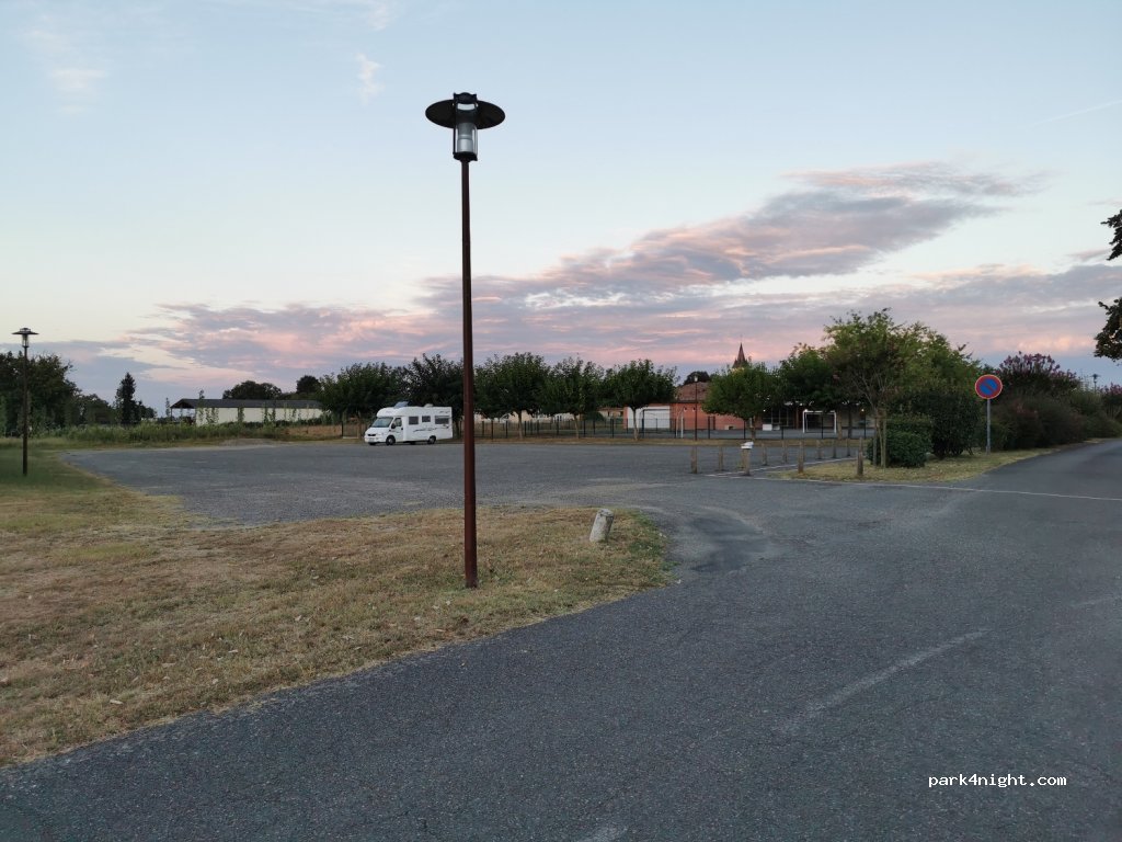 (40120) Pouydesseaux - 56 Chemin du Lacay — foto 2