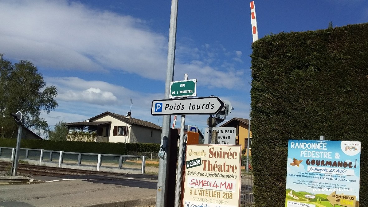 (01390) Saint-André-de-Corcy - 170 Rue de l'Industrie — foto