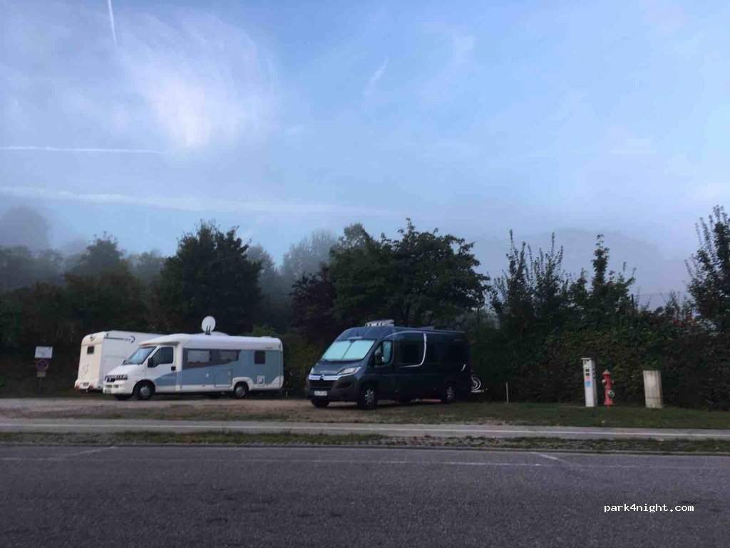 (69412) Eberbach - Festplatz in der Au 1 — foto 2